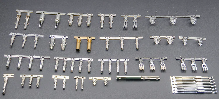 Perkakasan Bahagian Setem Tembaga Keluli Tahan Karat Terminal Lelaki dan Wanita